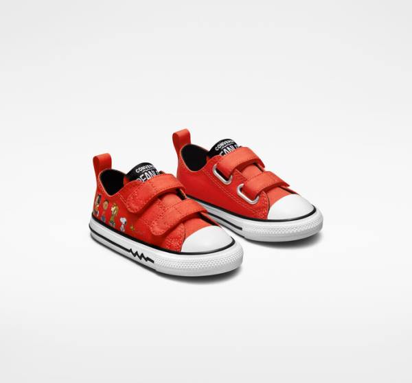 Kids' Converse Peanuts Chuck Taylor All Star Easy-On Low Tops Shoes Red / Black / White | CV-082MRU