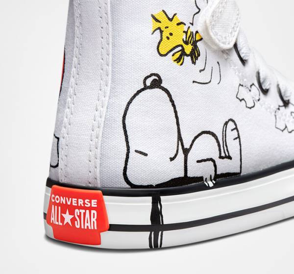 Kids' Converse Peanuts Chuck Taylor All Star Easy-On High Tops Shoes White / Black / Red | CV-235ZSM