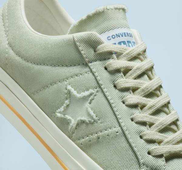 Men's Converse CONS One Star Pro Denim Low Tops Shoes Light Blue / Indigo | CV-630HRQ