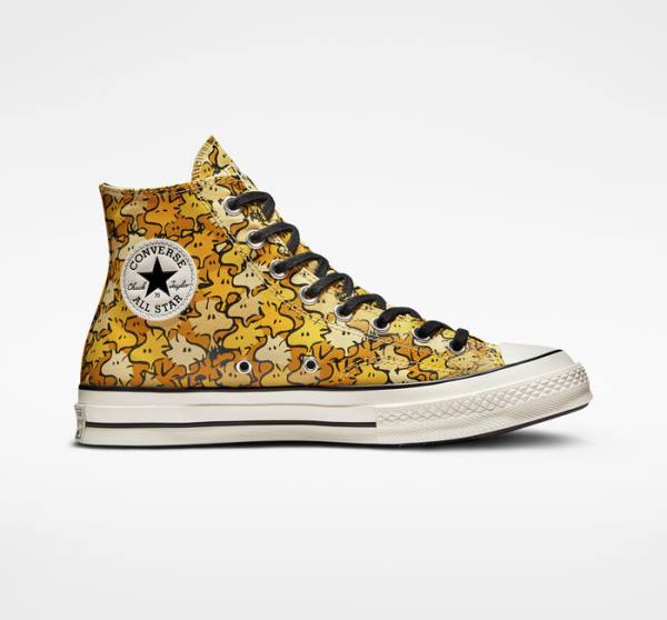 Men\'s Converse Peanuts Chuck 70 High Tops Shoes Yellow / Gold | CV-125FGQ