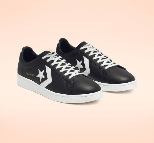 Men's Converse Pro Leather Low Tops Shoes Black / White | CV-486SER