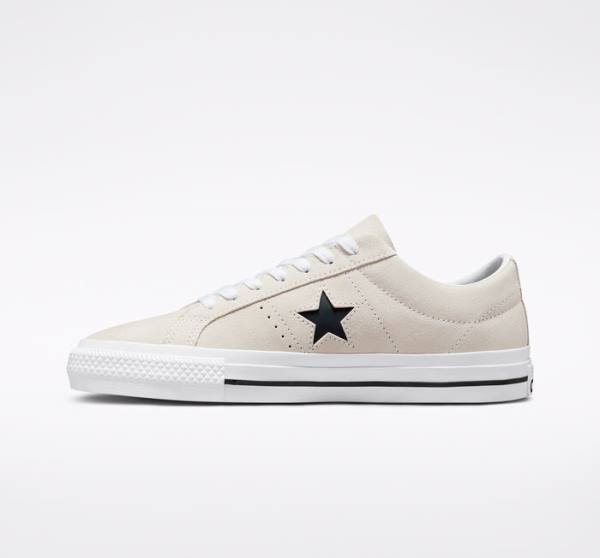 Women's Converse CONS One Star Pro Suede Skate Shoes White / Black | CV-256GIV