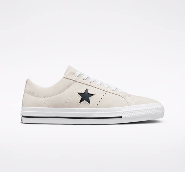 Women\'s Converse CONS One Star Pro Suede Skate Shoes White / Black | CV-256GIV