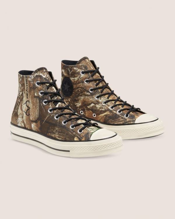 Women's Converse Chuck 70 Realtree Edge Camo Print Utility High Tops Shoes Brown | CV-401JYX