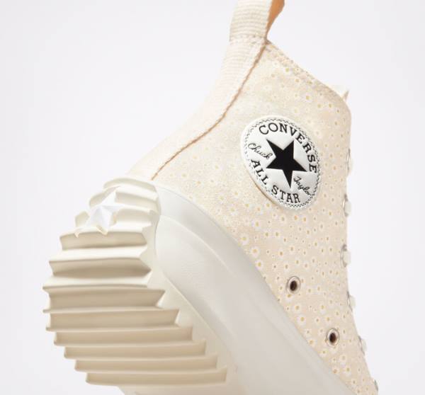 Women's Converse Run Star Hike Platform Daisy High Tops Shoes Beige White | CV-503QNG